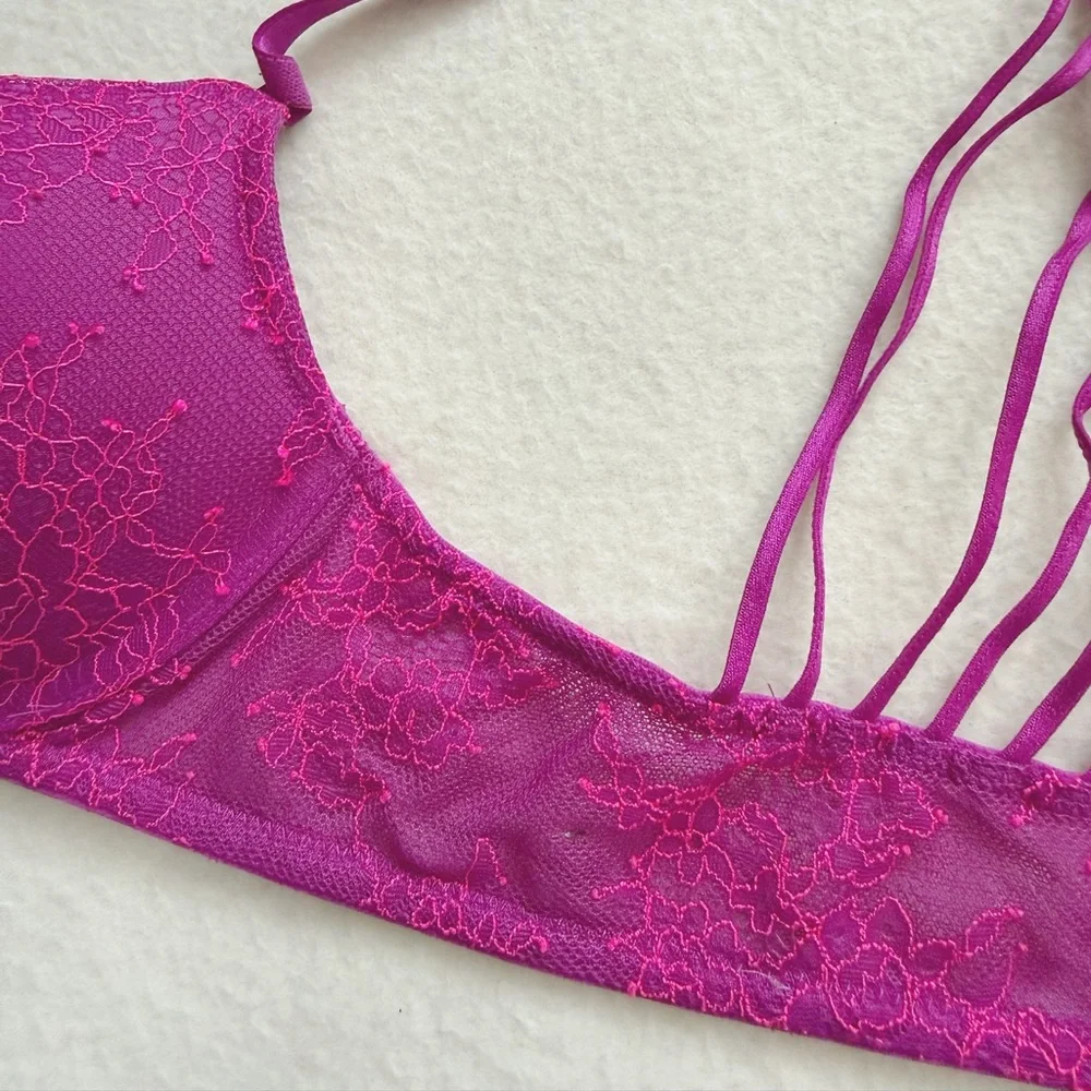 Victoria's Secret Very Sexy Magenta Floral Lace Front-Close Push-Up Bra 32B - Picture 12 of 16